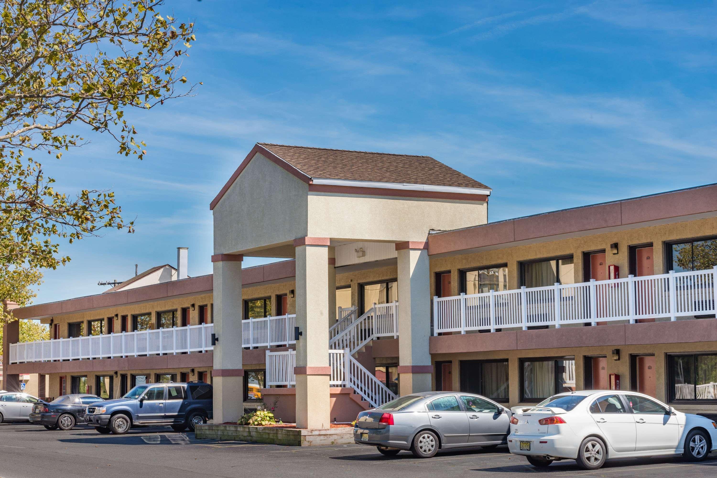 Ramada By Wyndham West Atlantic City Egg Harbor Township Εξωτερικό φωτογραφία