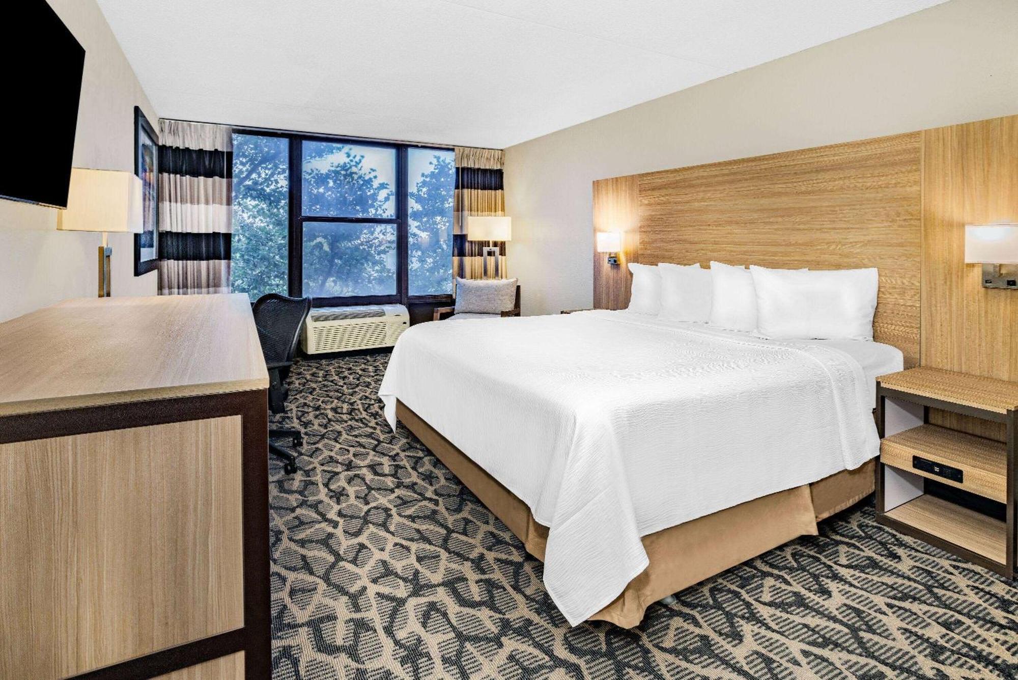 Ramada By Wyndham West Atlantic City Egg Harbor Township Εξωτερικό φωτογραφία